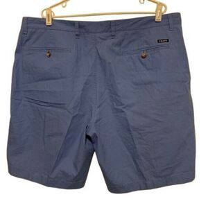 CHAPS SIZE 42 BLUE CASUAL SHORTS
